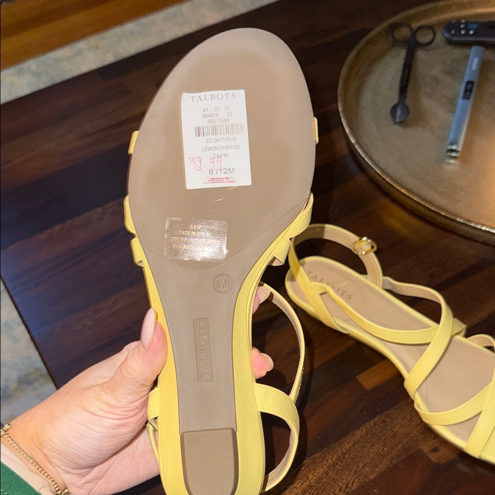 Talbots Yellow Crisscross Slingback Sandals - Picture 4 of 4